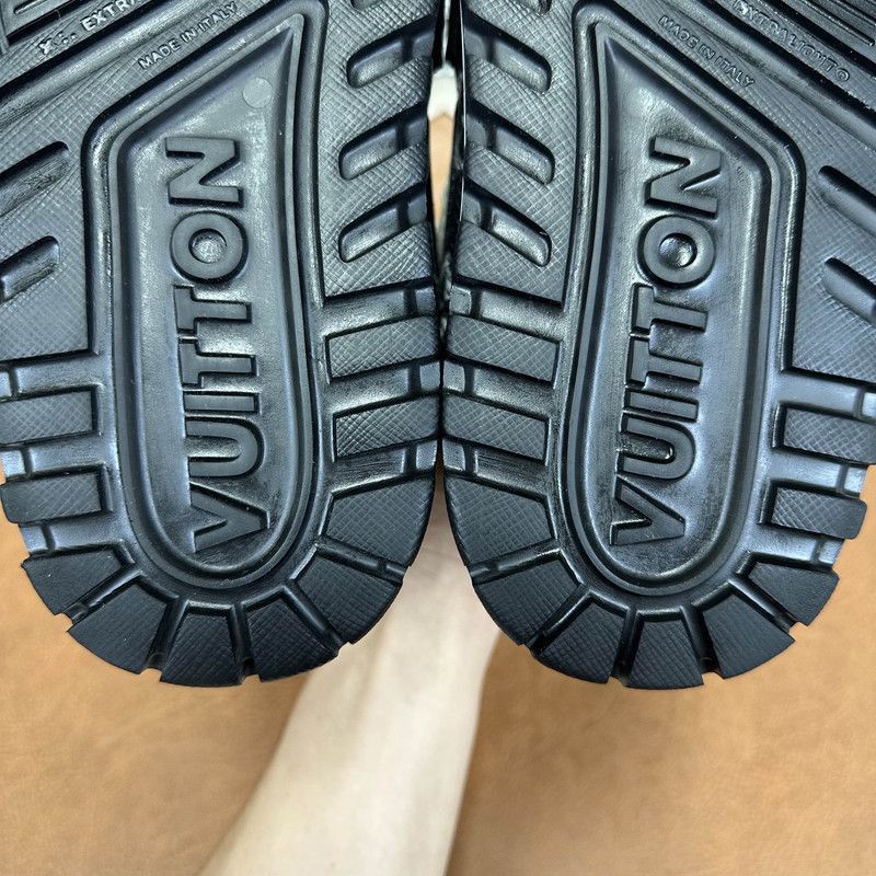 Louis Vuitton Louis Vuitton Trainer Maxi Black White Sneakers -2508 Size US 5.5 / EU 38 - 9 Thumbnail