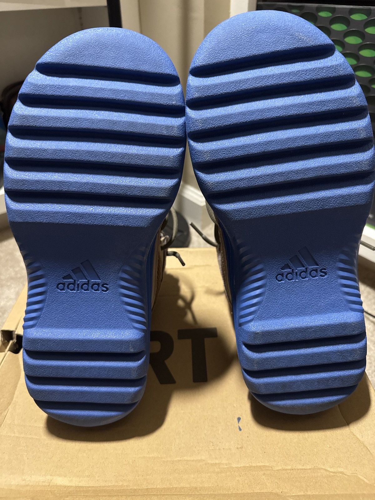 Yeezy Yeezy DSRT BT “Taupe Blue” Size US 10 / EU 43 - 6 Thumbnail