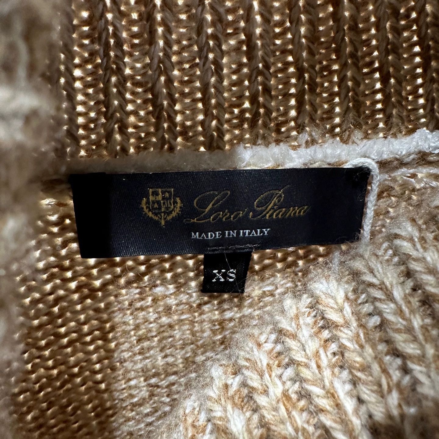 Loro Piana Loro Piana mar29 Lucky Star Turtleneck Cashmere XS Size XS / US 0-2 / IT 36-38 - 3 Thumbnail