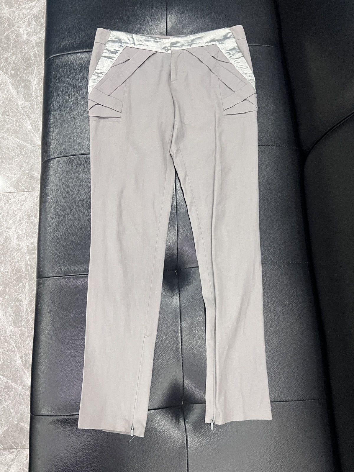 Gucci Gucci Silk Panel Tailored Trousers Size 26" / US 2 / IT 38 - 1 Thumbnail