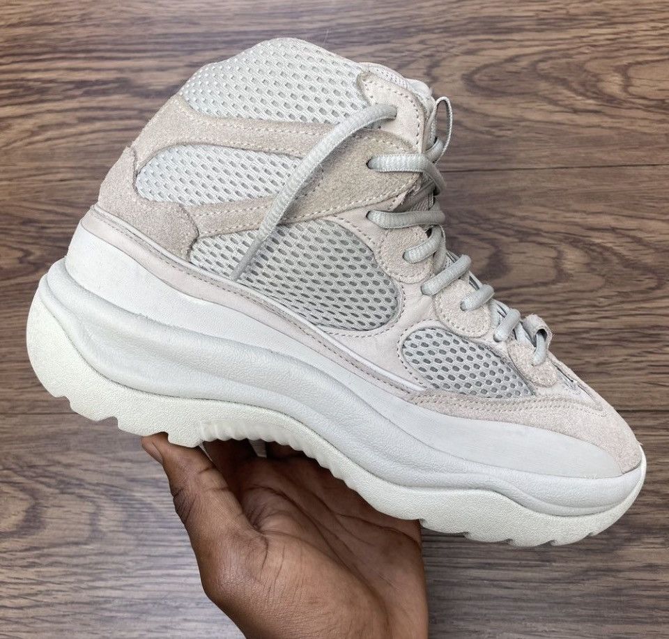 Yeezy Yeezy boots need gone Size US 7.5 / EU 40-41 - 3 Thumbnail