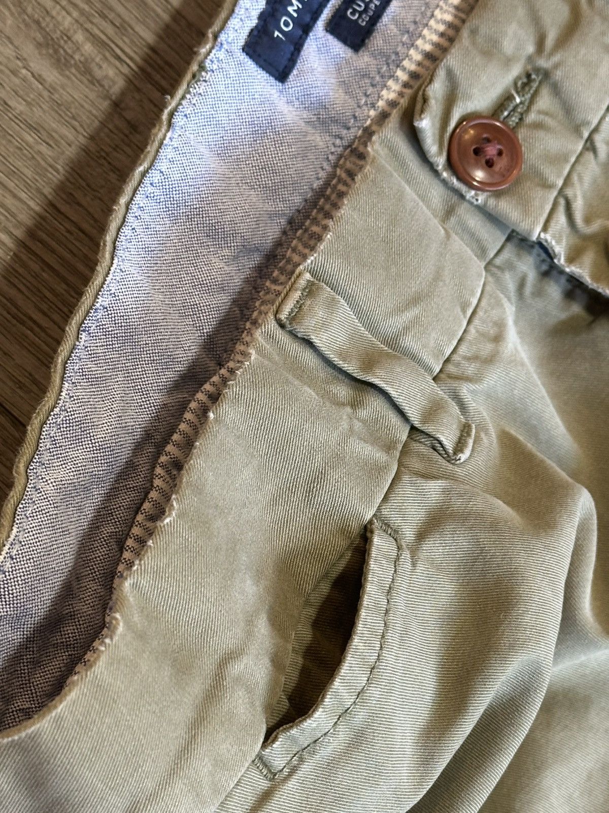 Designer × Tommy Hilfiger Tommy Hilfiger Khaki Chino Pants W34 I32 Size US 34 / EU 50 - 4 Thumbnail