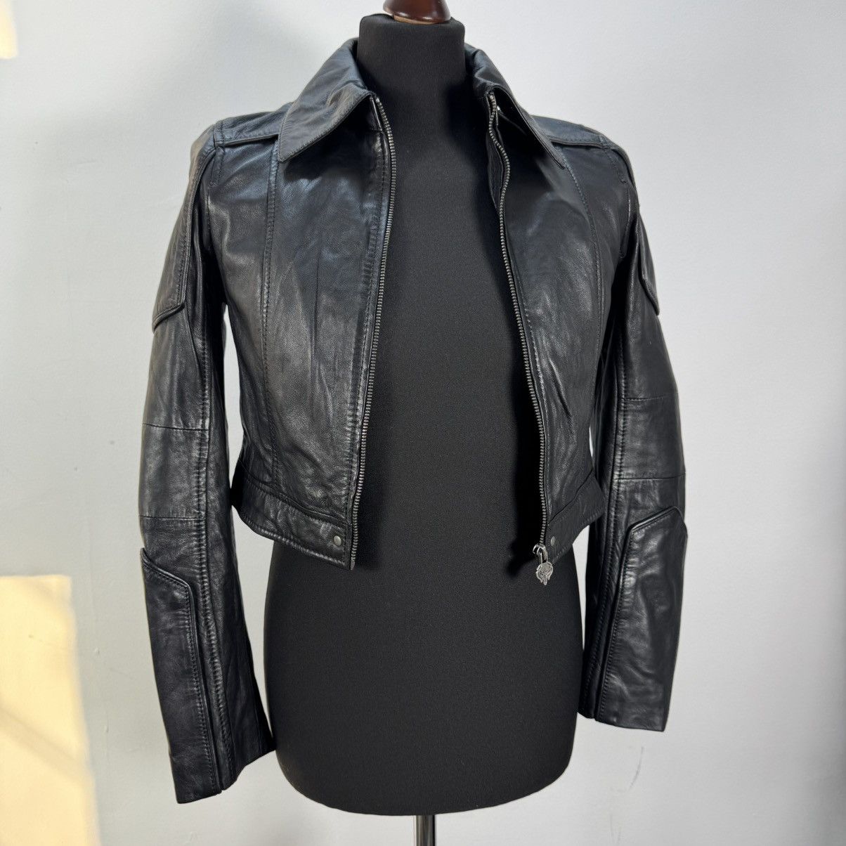 Other LEAGUE of LEGENDS EMF leather jacket Size S / US 4 / IT 40 - 4 Thumbnail