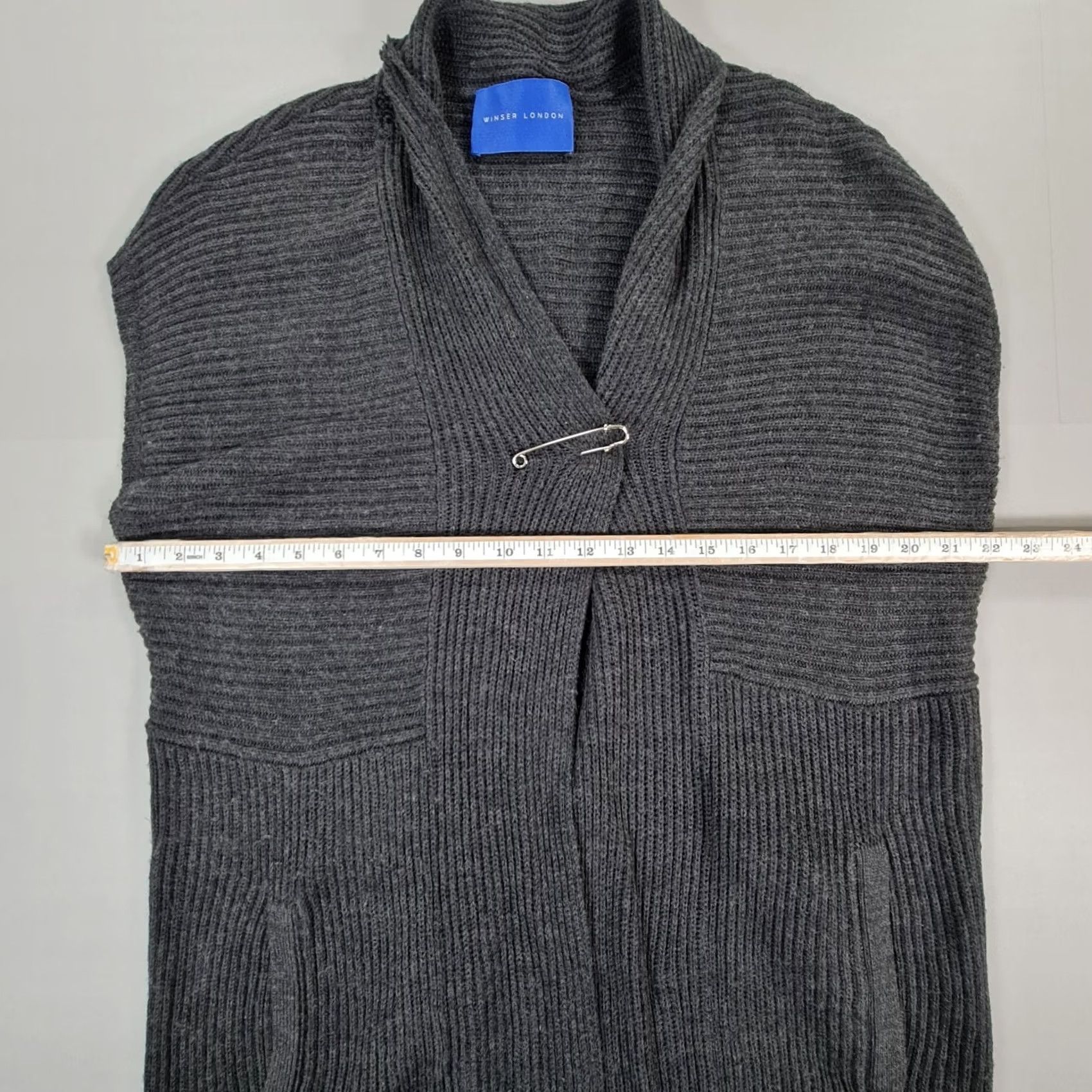 Vintage Winser London Womens Cardigan Grey Small 100% Merino Wool Knit Long Line Jumper V-Neck Casual Autumn Winter Womens Size S / US 4 / IT 40 - 4 Thumbnail