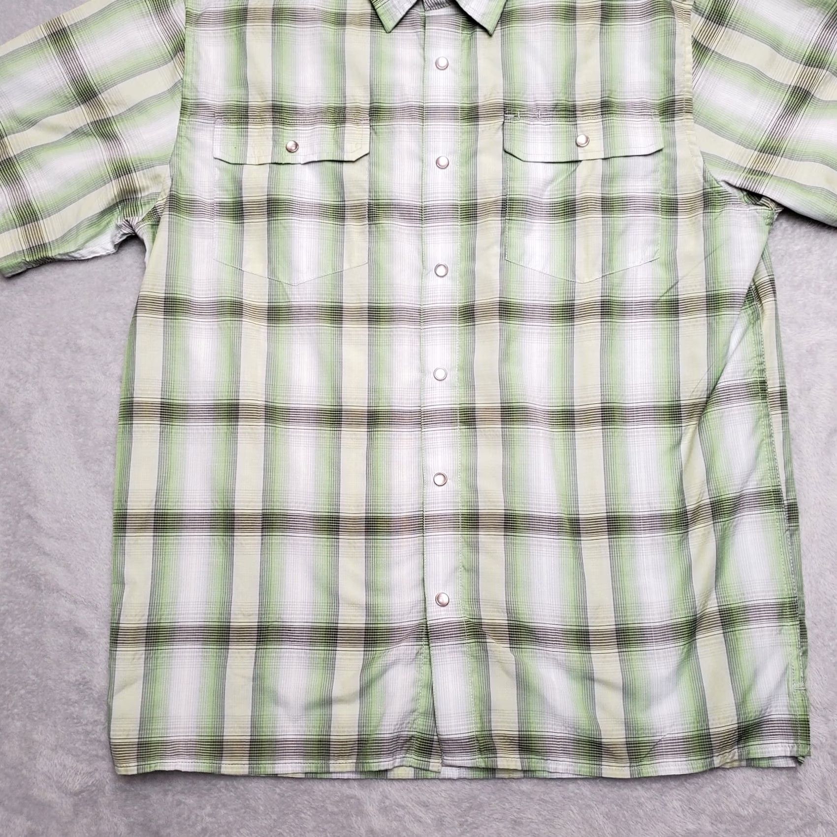 Prana prAna Shirt Men L Green Plaid Pearl Snap Short Sleeve Western Outdoor Cowboy Shirt Size US L / EU 52-54 / 3 - 3 Thumbnail
