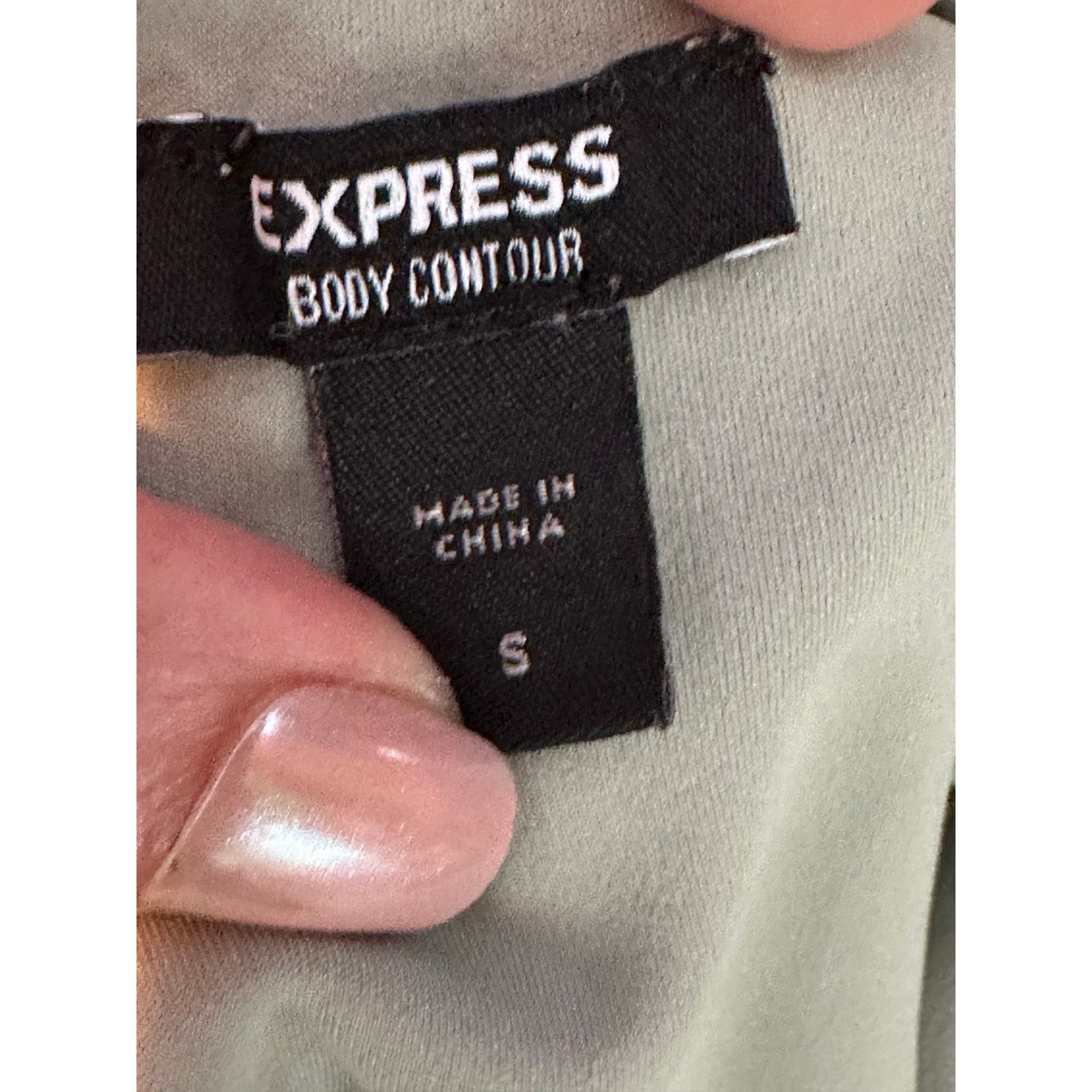 Express Express sage green short sleeves top size Small Size S / US 4 / IT 40 - 3 Thumbnail