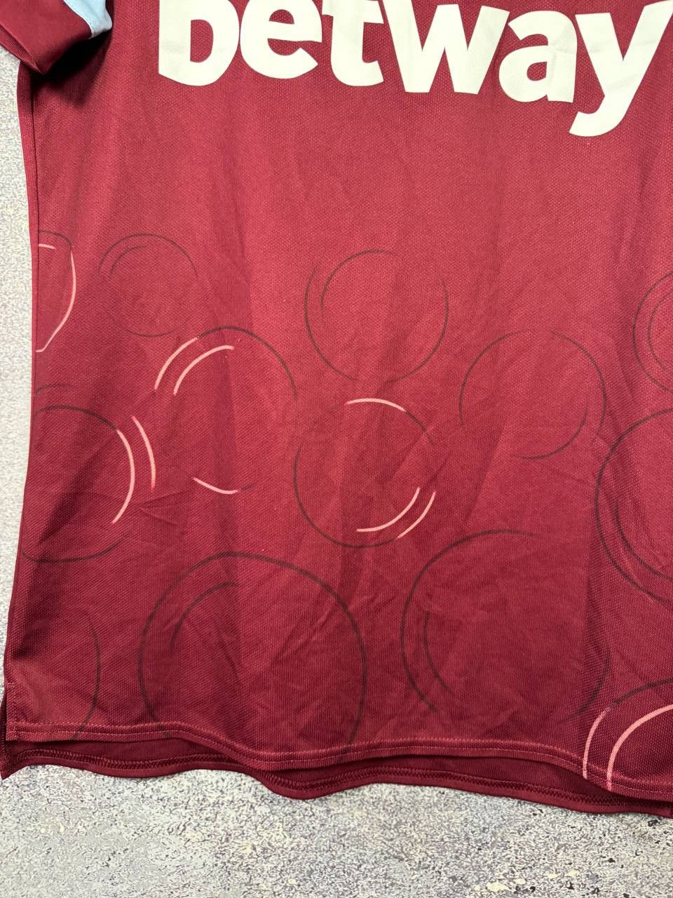 Umbro West Ham United 2023/24 Home Umbro Soccer Jersey Blokcore Size US S / EU 44-46 / 1 - 6 Thumbnail