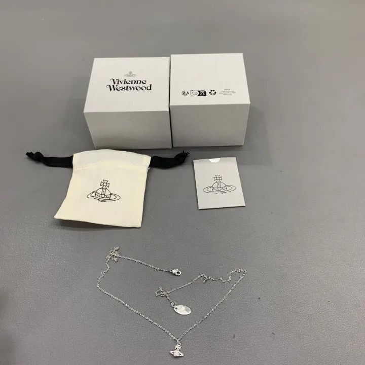 Vivienne Westwood Vivienne Westwood Crystal Saturn Pendant Necklace Size ONE SIZE - 1 Thumbnail