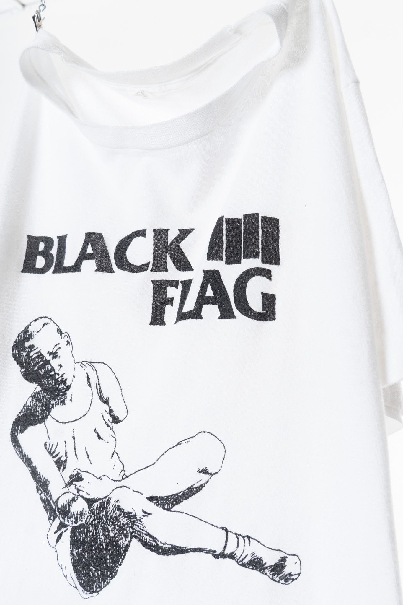 Vintage Vintage 1980s Black Flag Punk Band T-Shirt Size US L / EU 52-54 / 3 - 6 Thumbnail