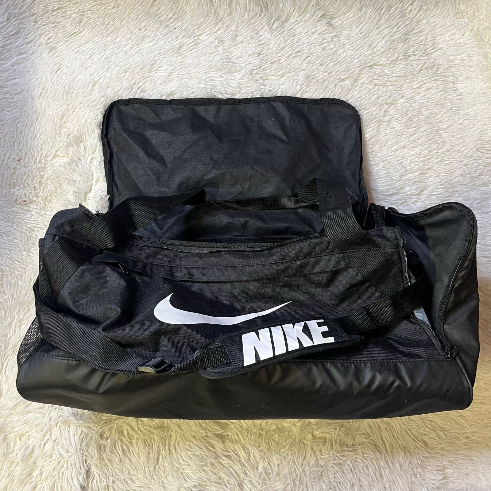 Nike Nike Brasilia Duffel Bag black large gym logo Size ONE SIZE - 2 Thumbnail