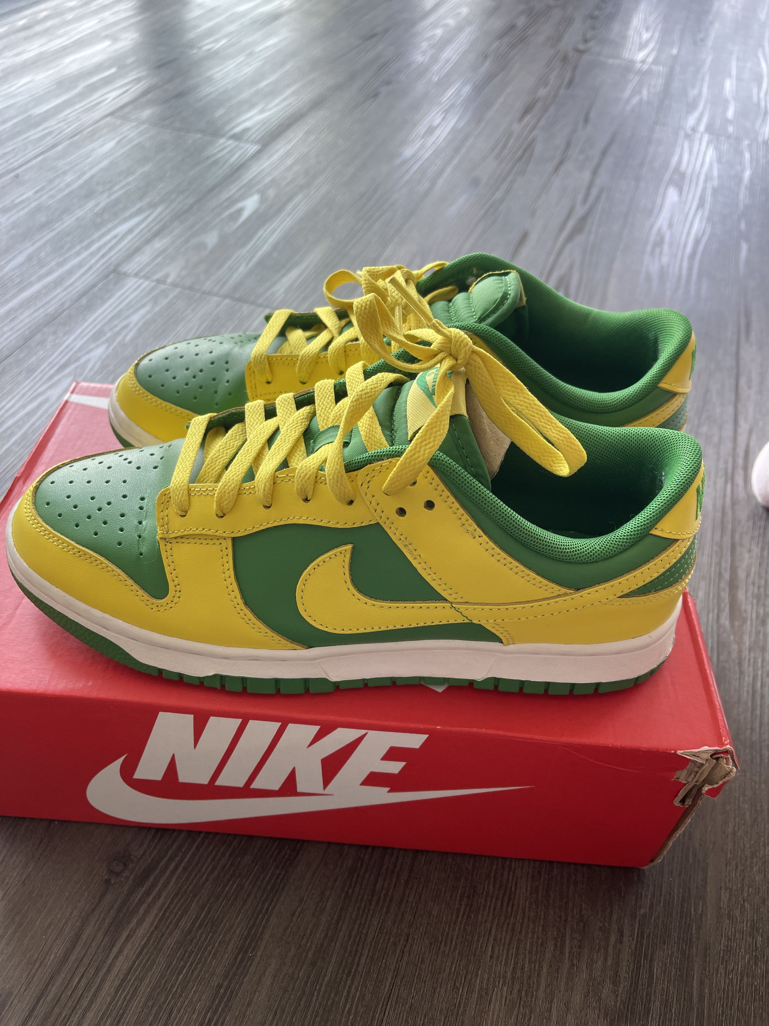 Nike Nike Dunk Low Reverse Brazil Size US 9 / EU 42 - 2 Thumbnail