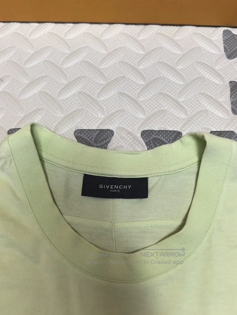 Givenchy Givenchy Bamboo Short Sleeve Size US M / EU 48-50 / 2 - 5 Thumbnail