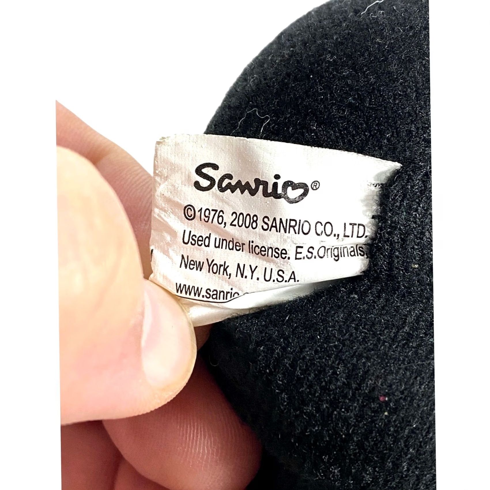Vintage HELLO KITTY Sanrio Slippers L 9-10 Slip On Comfort Cozy Winter Fall Black Size ONE SIZE - 7 Thumbnail
