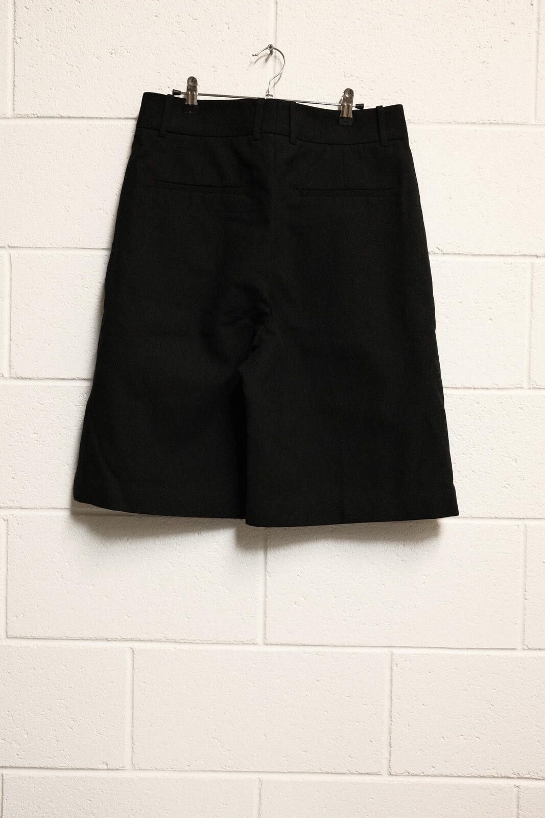 Studio Nicholson Studio Nicholson Black Tailored Shorts, Size M Size US 32 / EU 48 - 2 Thumbnail