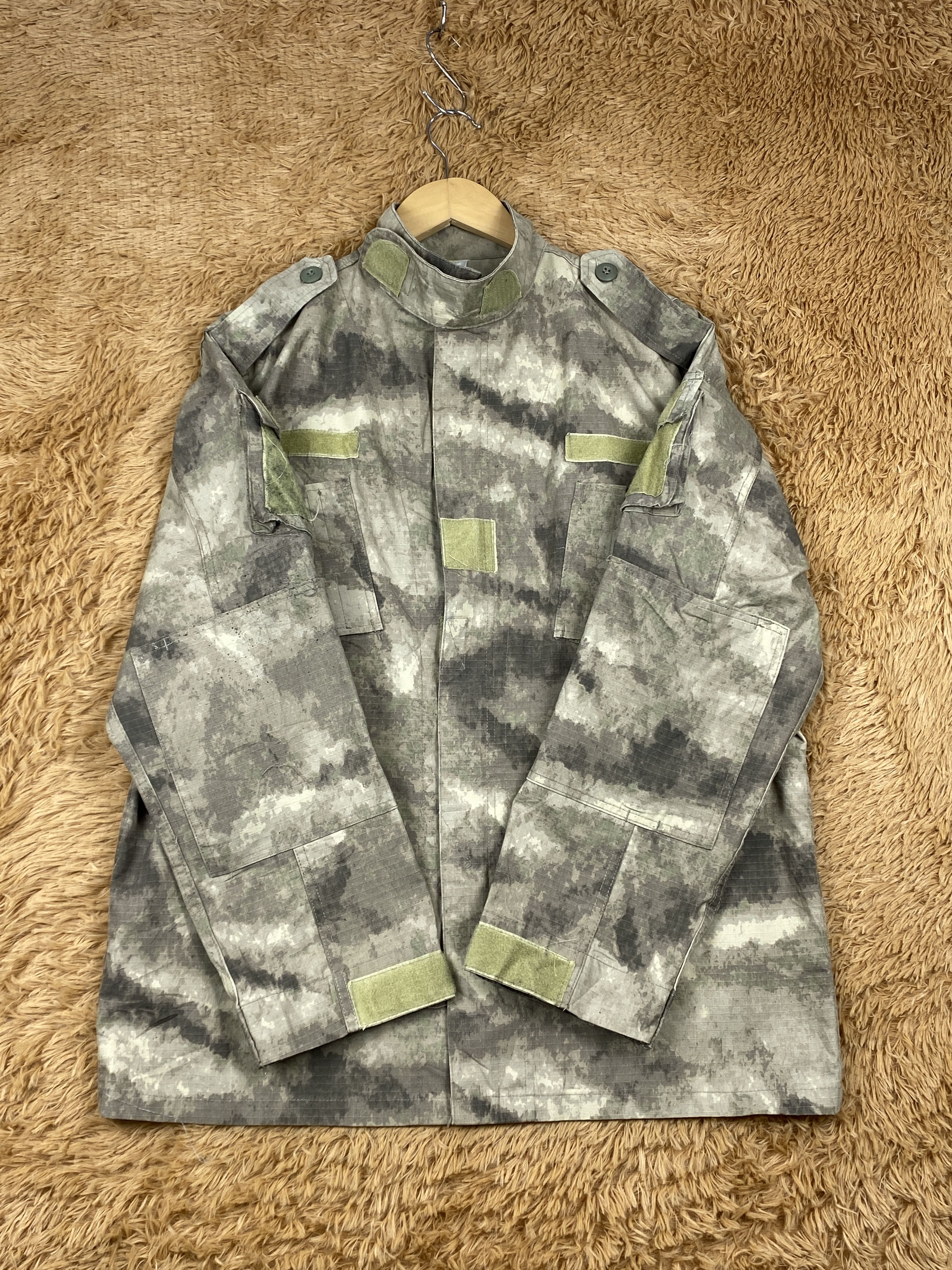 Vintage Vintage Rare Camofluge Military Jacket Size US M / EU 48-50 / 2 - 4 Thumbnail