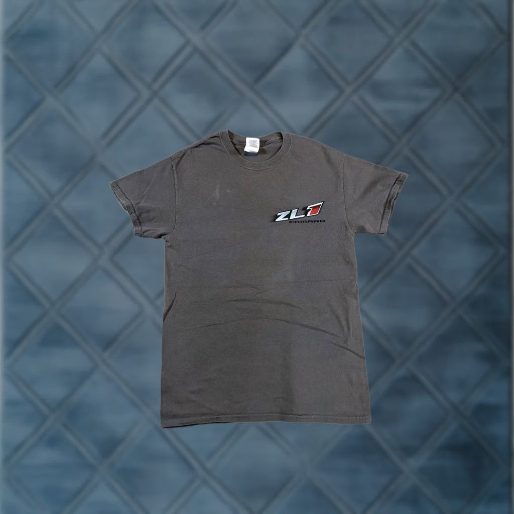 Gildan Gildan T-Shirt Gray Short Sleeve Crew Neck Regular Fit 5000 DNA Match ZL1 Camaro GM Logo Racing Car 90s Men Size S Size US S / EU 44-46 / 1 - 1 Thumbnail