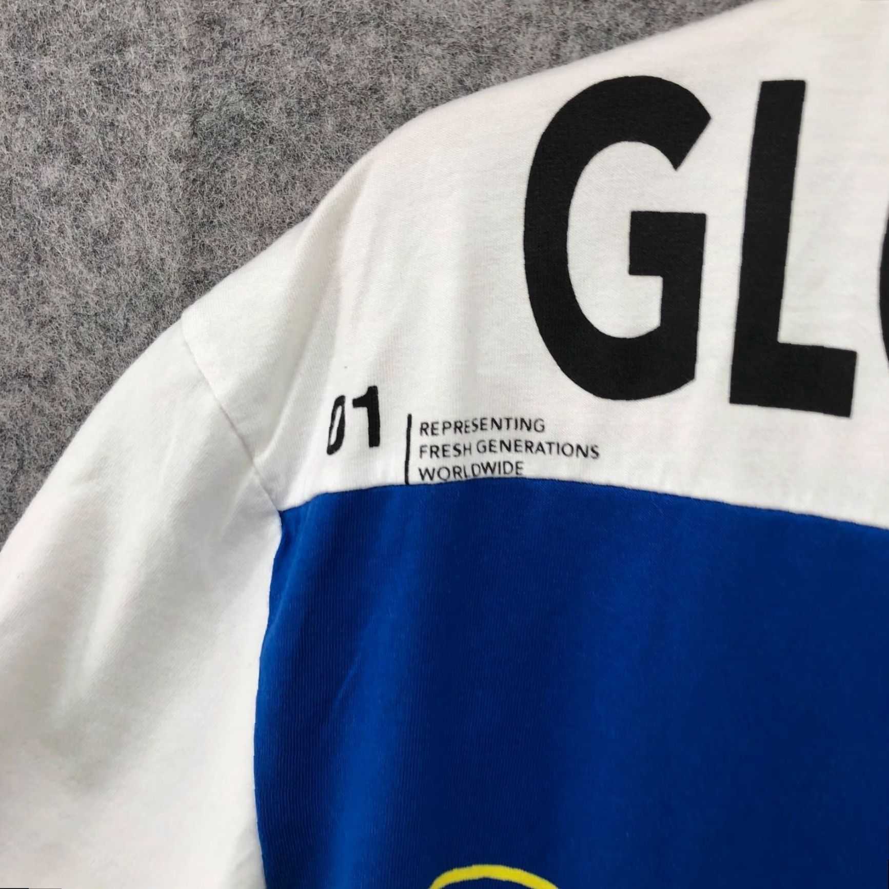 Zara Zara Shirt Womens S Oversized Tunic White Blue World Global Cast Graphic Size S / US 4 / IT 40 - 5 Thumbnail