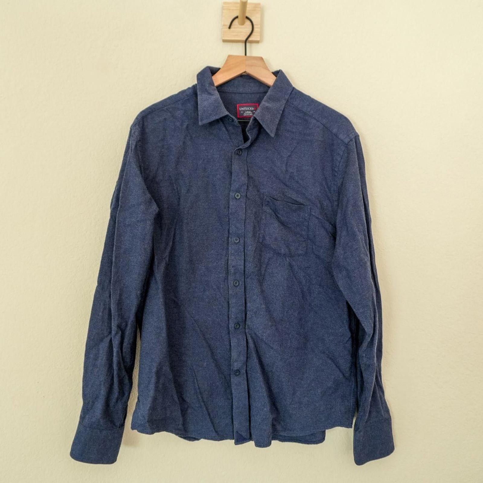 UNTUCKit UNTUCKit Shirt Men's L Navy 100% Cotton Button Up Size US L / EU 52-54 / 3 - 1 Thumbnail