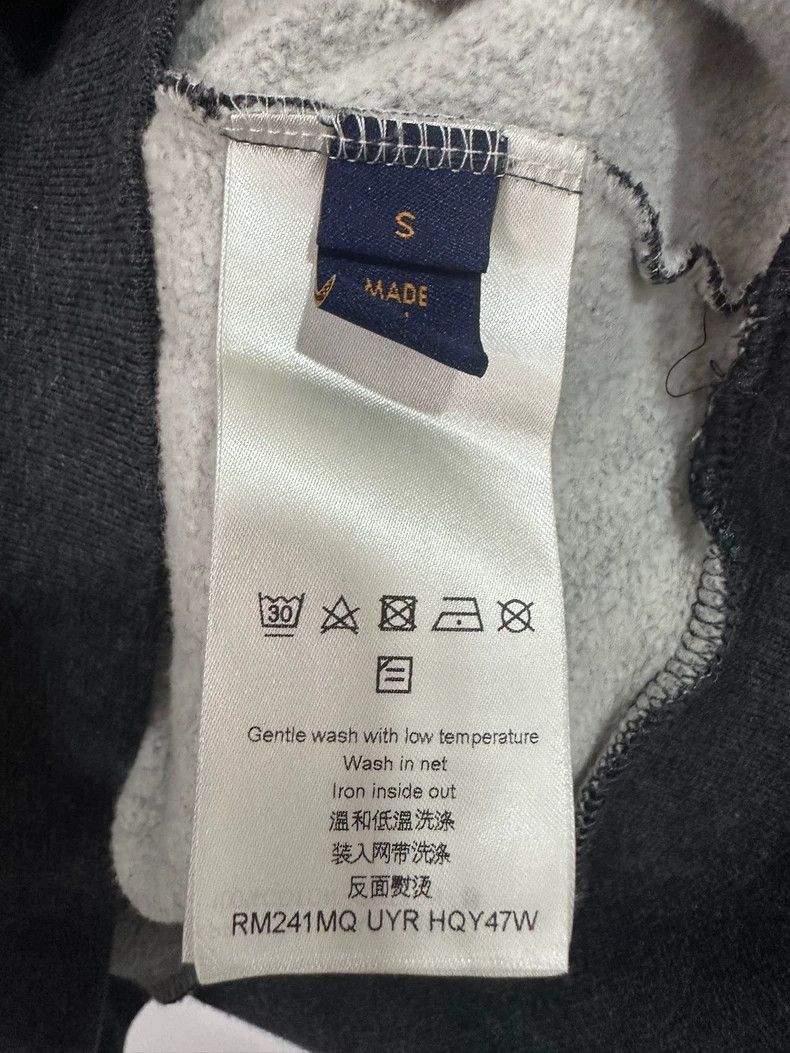 Louis Vuitton Louis Vuitton 2-2505 Size US S / EU 44-46 / 1 - 4 Thumbnail