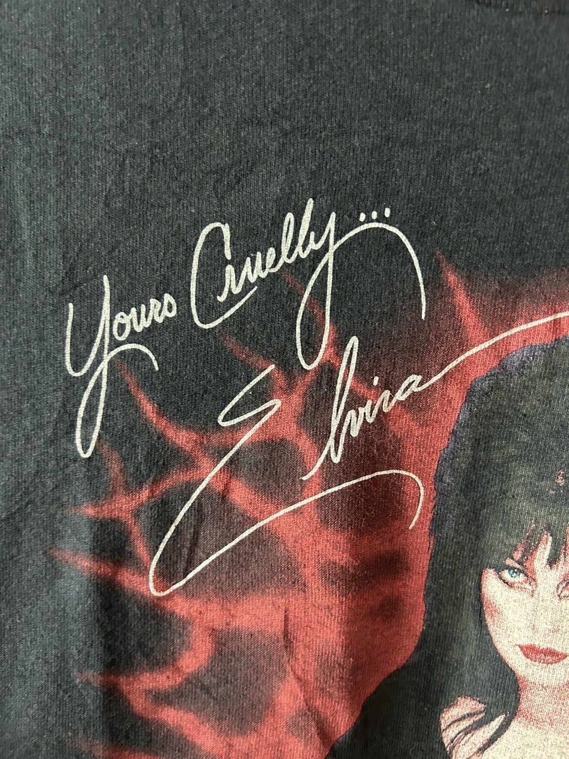 Vintage Elvira: Mistress of the Dark t shirt 80’ Size US XL / EU 56 / 4 - 5 Thumbnail