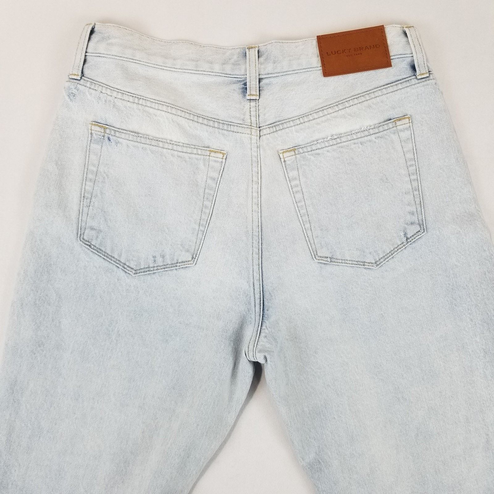 Lucky Brand Lucky Brand Jeans Womens 6 28R Light Wash Drew Mom High Rise Size 28" / US 6 / IT 42 - 3 Thumbnail