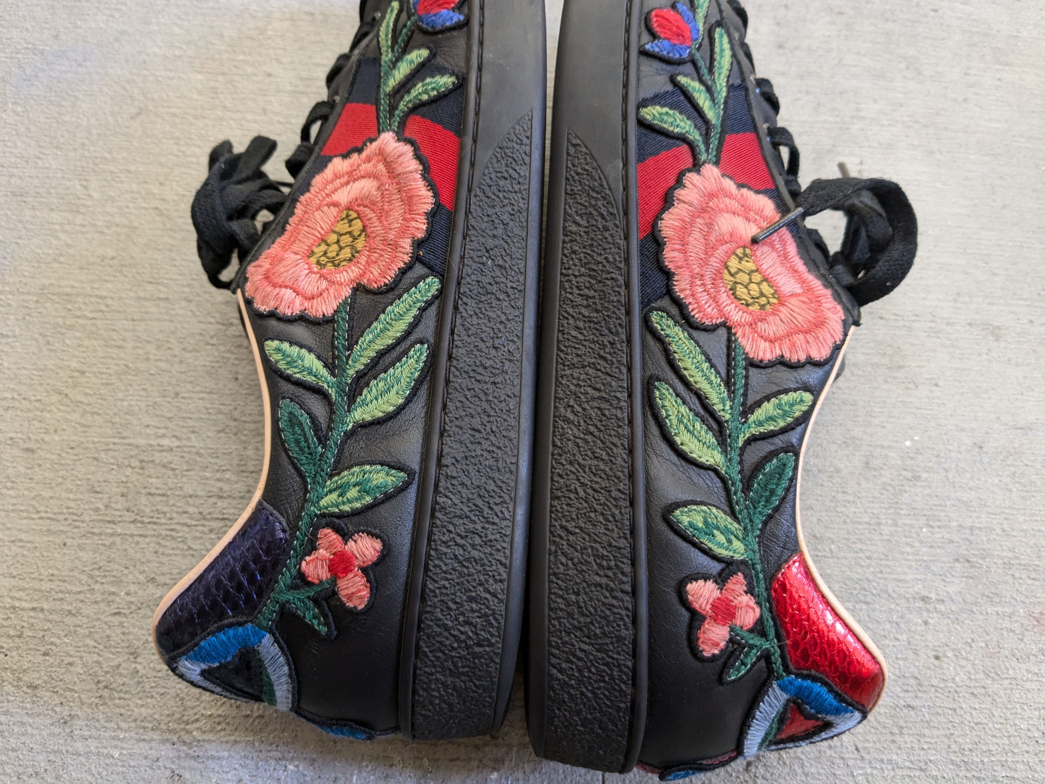 Gucci Gucci Ace Sneakers Black 8.5 Leather Flower Embroidered Size US 8.5 / EU 41-42 - 8 Thumbnail
