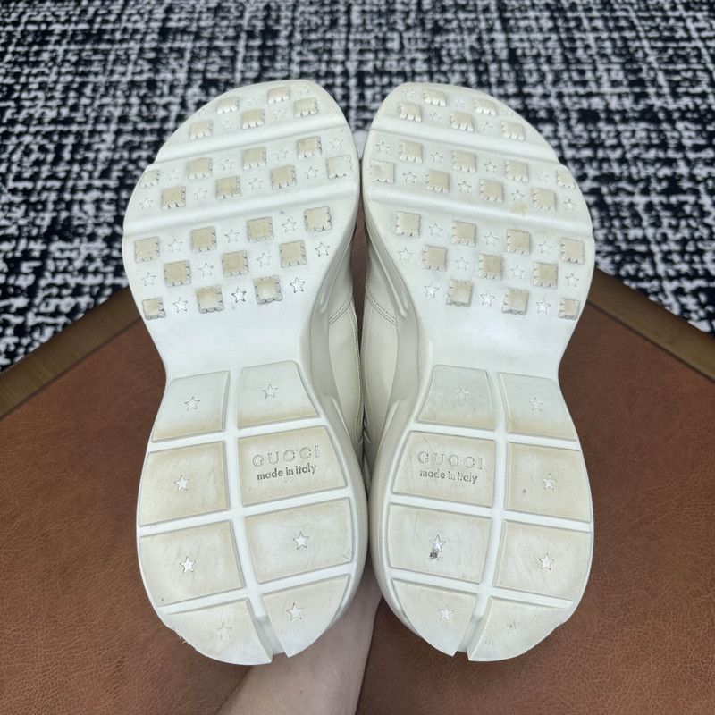 Gucci Gucci Rhyton Logo Dad Sneakers in Ivory - Size US 10.5 / EU 43-44 - 4 Thumbnail