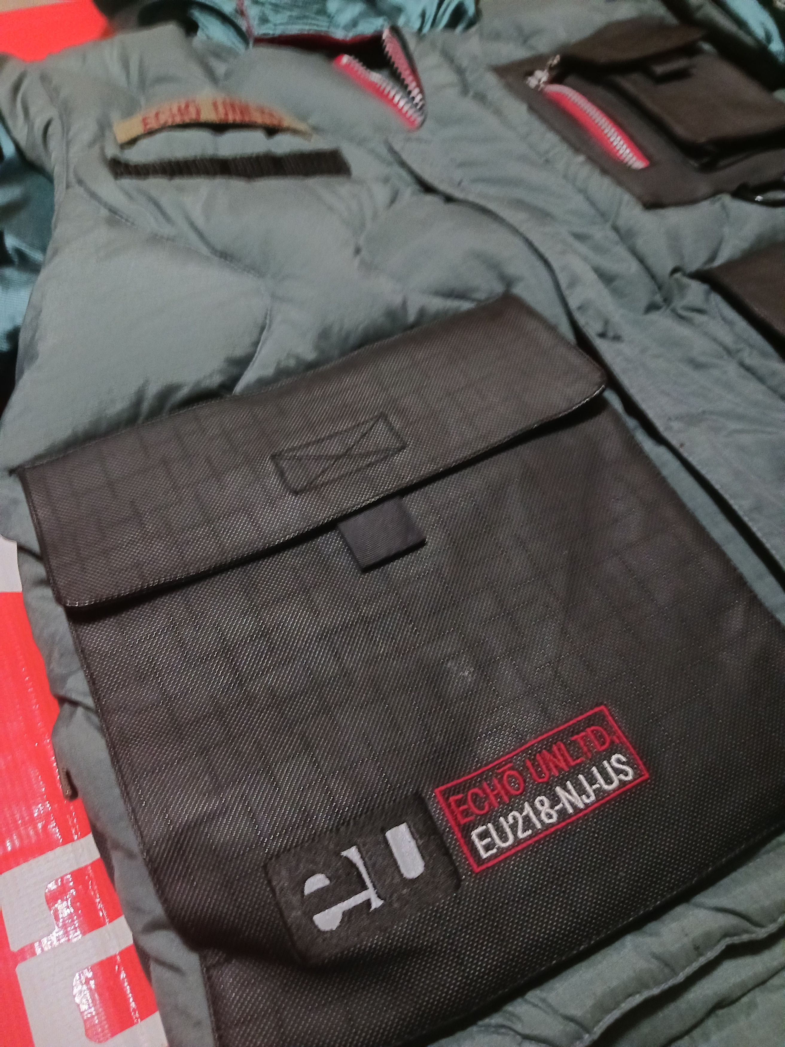 Ecko Unltd. 1/1 ECHO UNLTD '97 Prodigy Military Grade Full-Zip Prototype Size US M / EU 48-50 / 2 - 6 Thumbnail