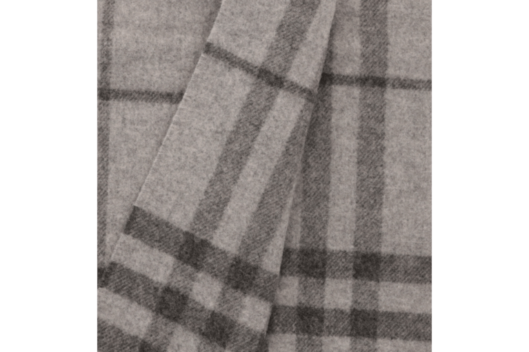 Burberry o1w1db10126 Size: OS / Scarf In Multicolor Size ONE SIZE - 2 Thumbnail