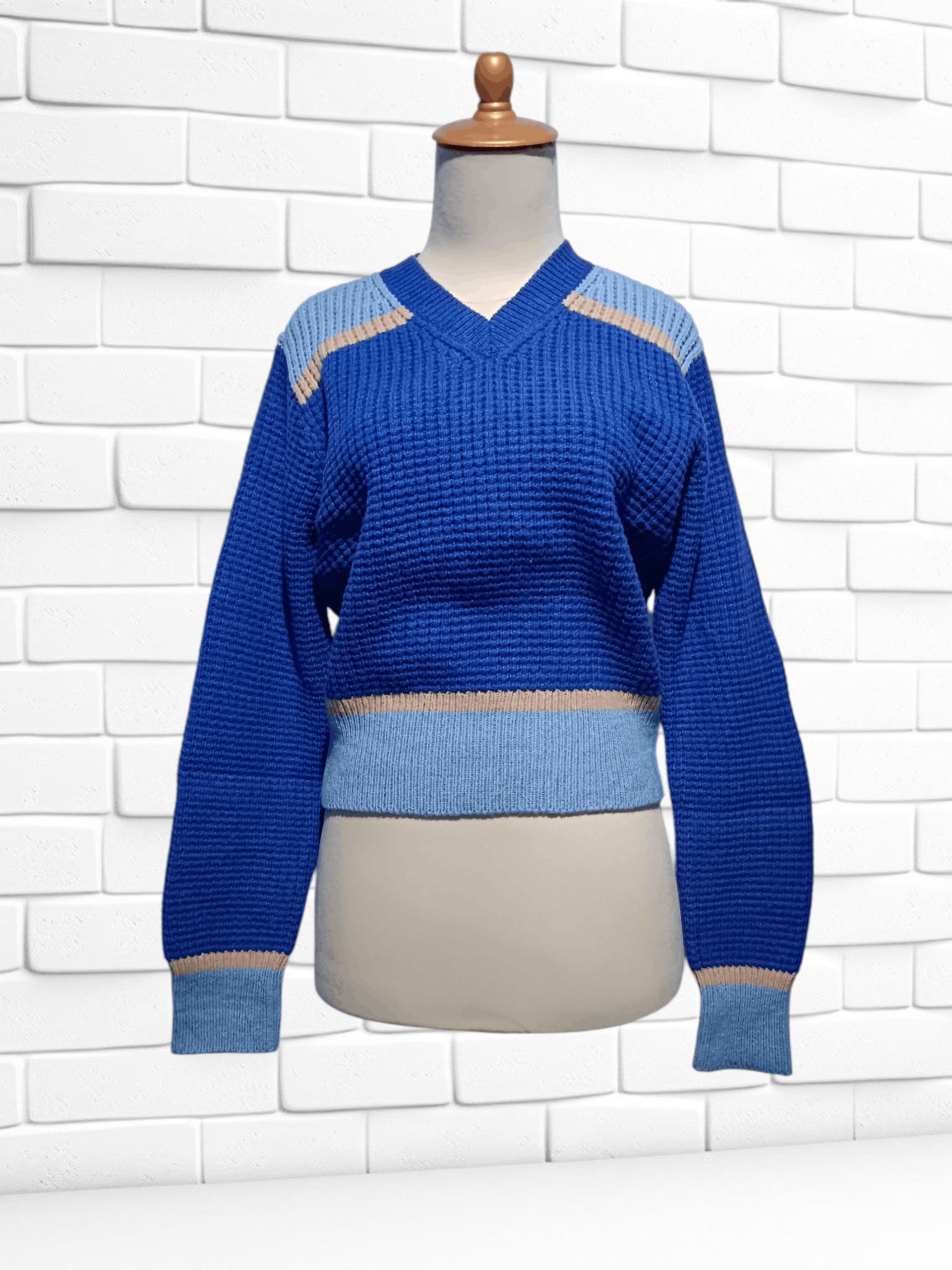 Marni × Uniqlo Uniqlo X Marni Knit V-Neck Long Sleeve Sweater Size L / US 10 / IT 46 - 1 Thumbnail
