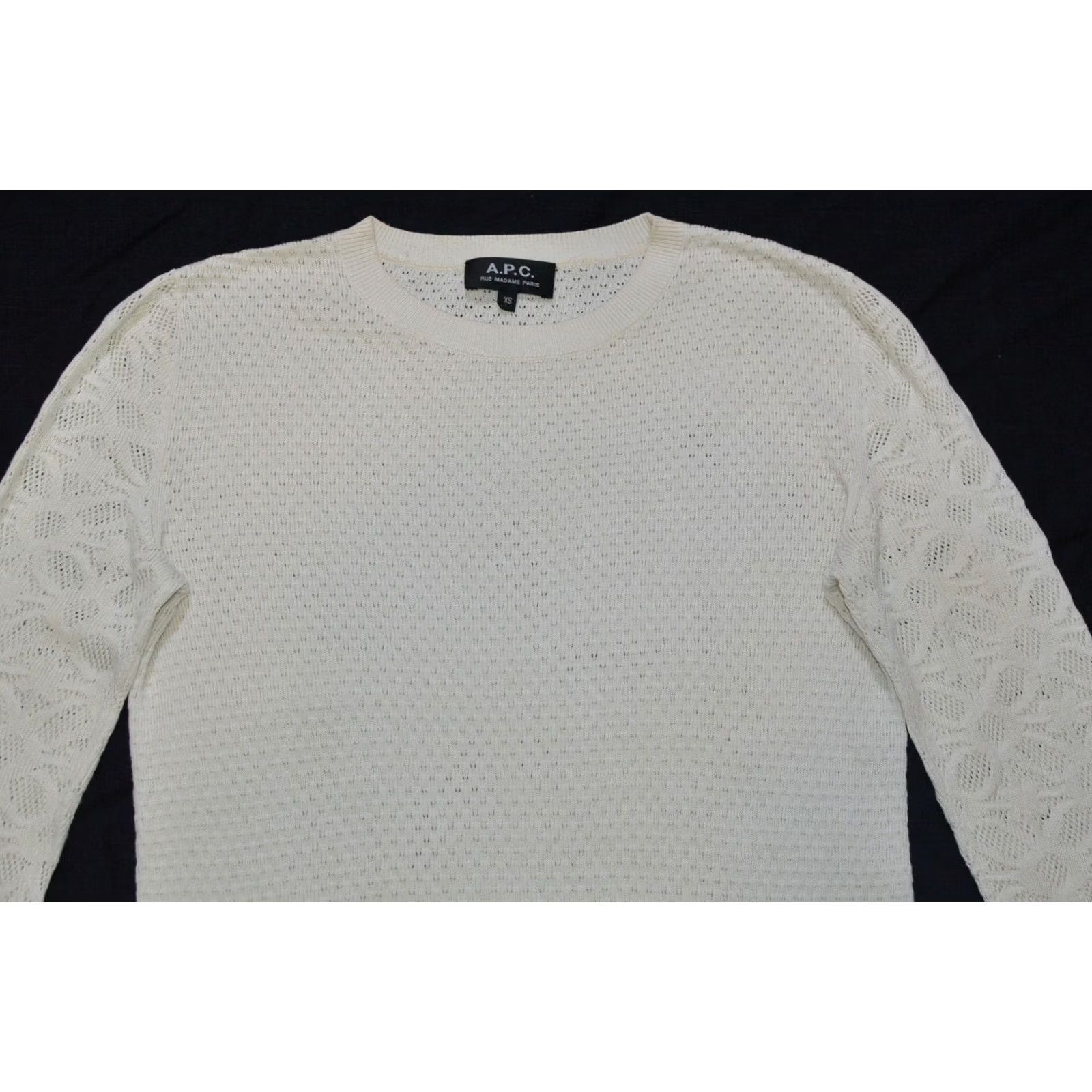A.P.C. A.P.C. Rue Madam Paris Rayon Pullover Top Wmns XS White Blouse Pullover Open to offers Mens Womens Girls Boys Size XS / US 0-2 / IT 36-38 - 2 Thumbnail