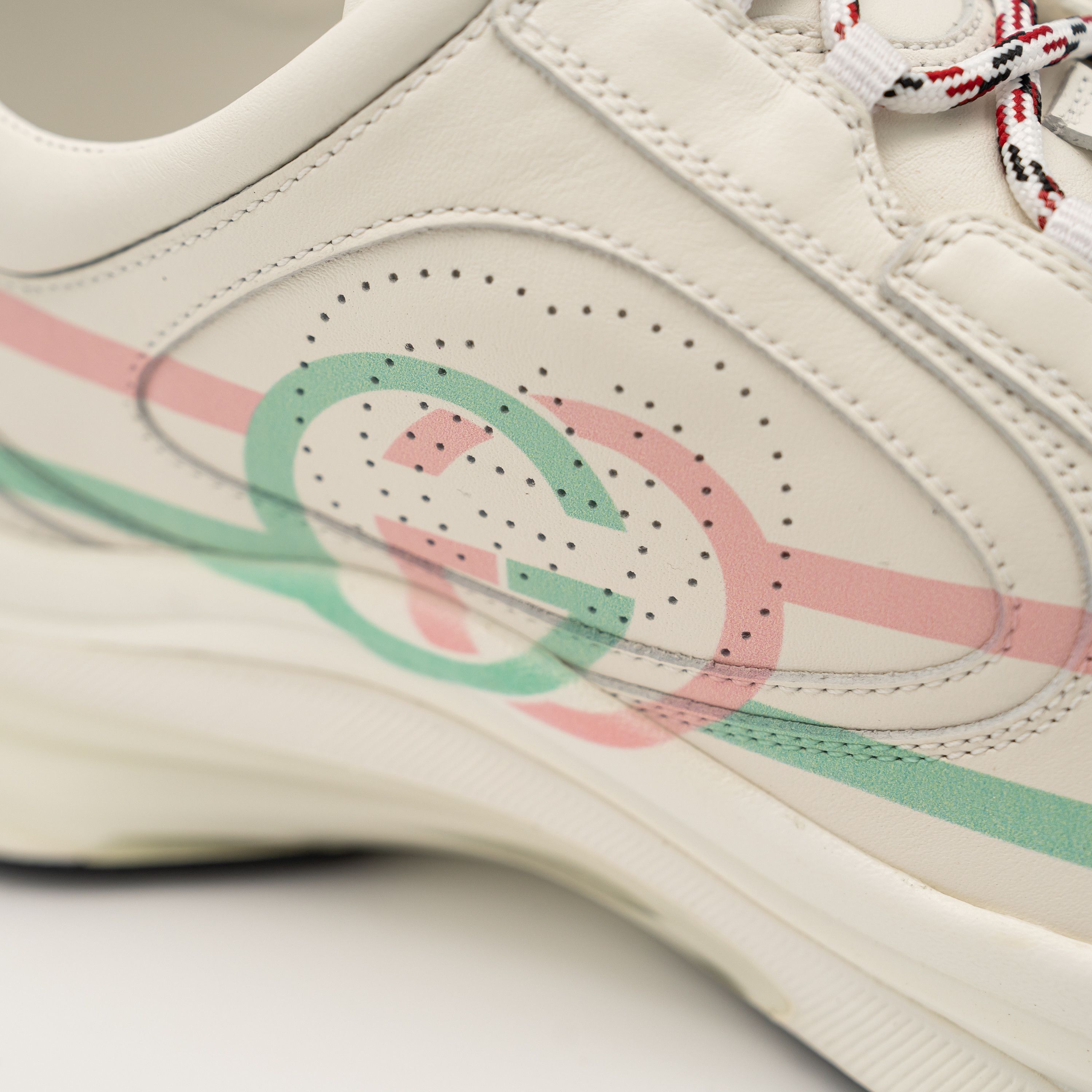 Gucci 41eu 11 us Gucci Run Sneaker White Pink Turquoise Leather GG Size US 11 / IT 41 - 8 Thumbnail