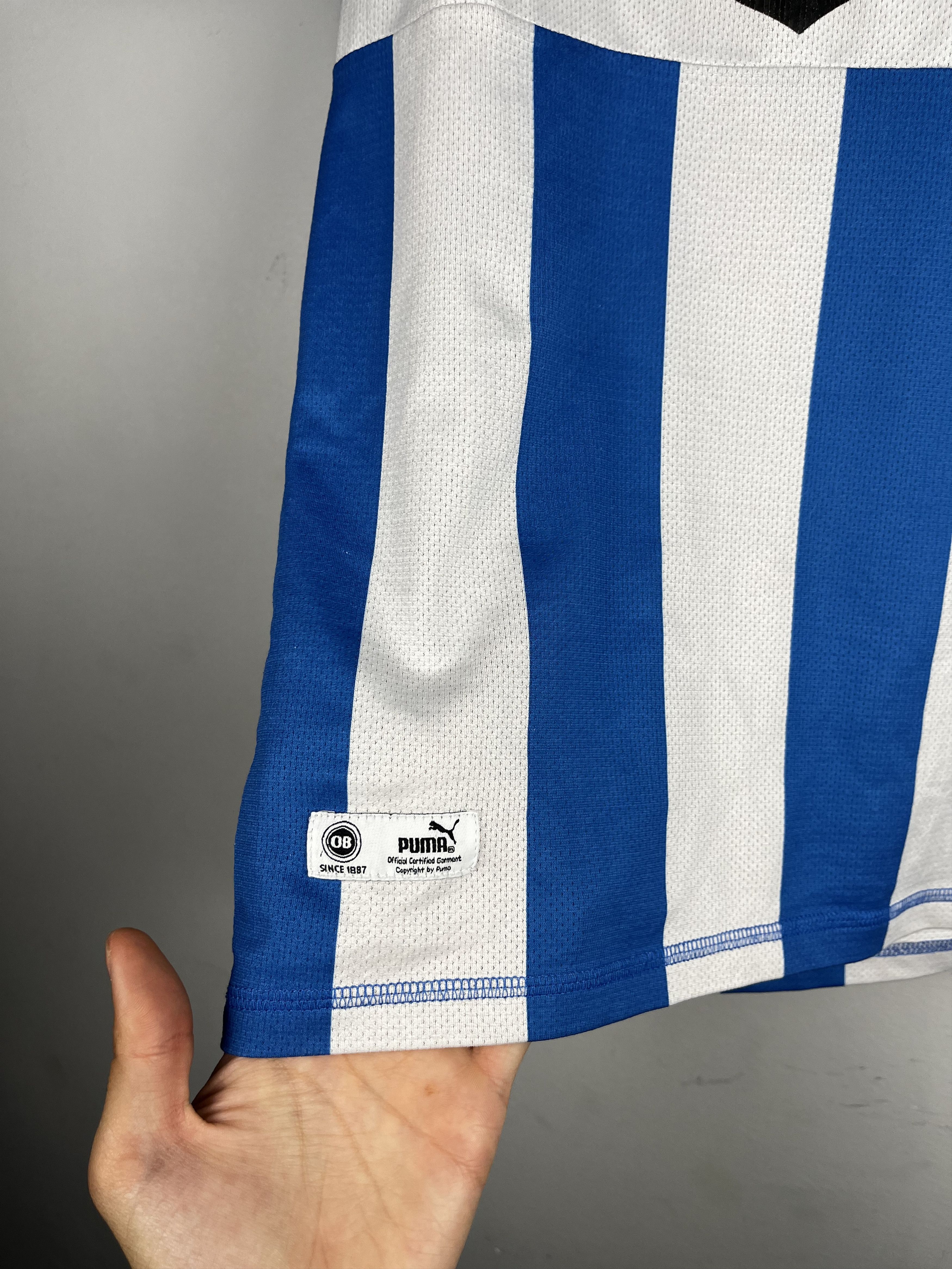 Puma Puma Odnese OB 2010/2011 Home Kit Jersey Size US S / EU 44-46 / 1 - 4 Thumbnail