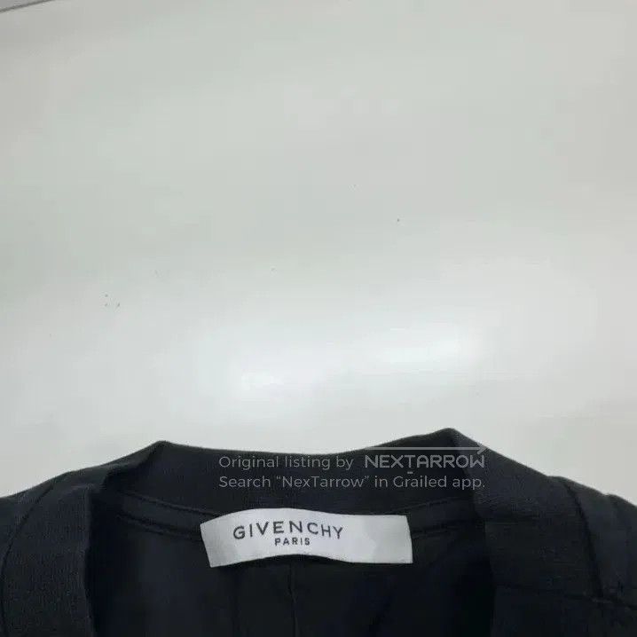 Givenchy Givenchy Casual Round Neck Graphic T-Shirt. Size US S / EU 44-46 / 1 - 5 Thumbnail