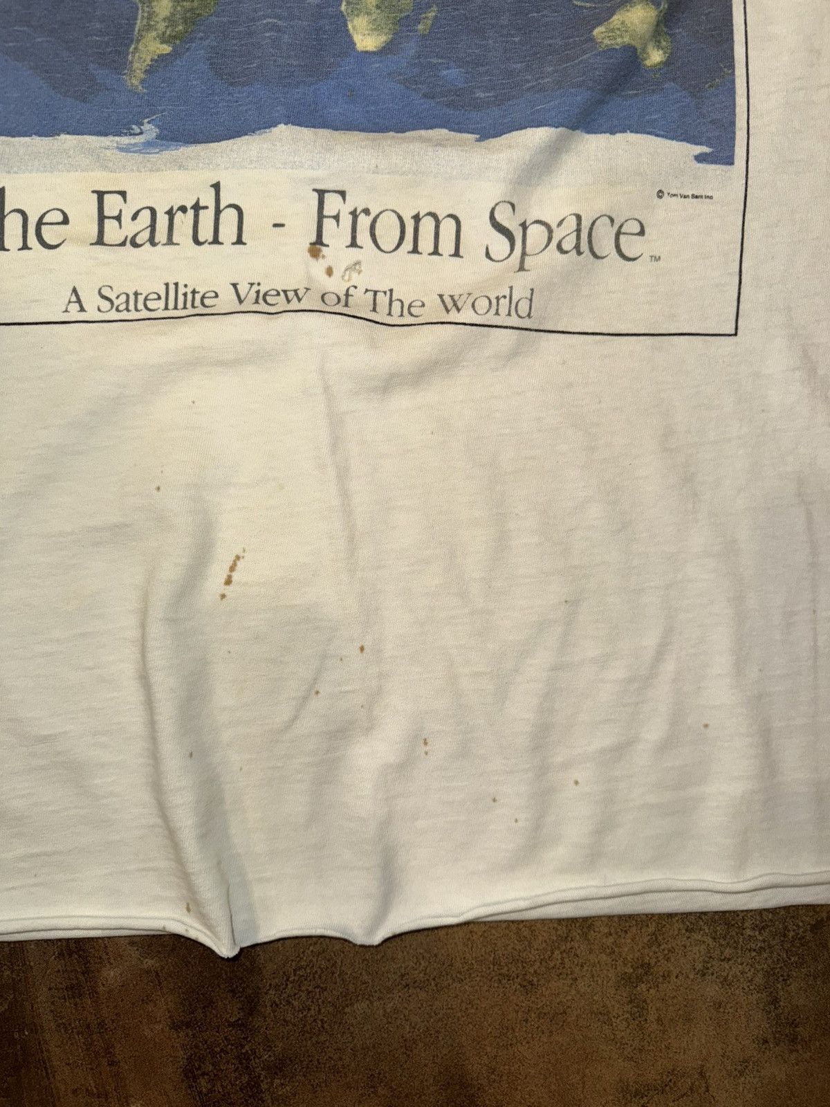 Vintage The Earth - From Space Vintage Tee Size US XL / EU 56 / 4 - 4 Thumbnail