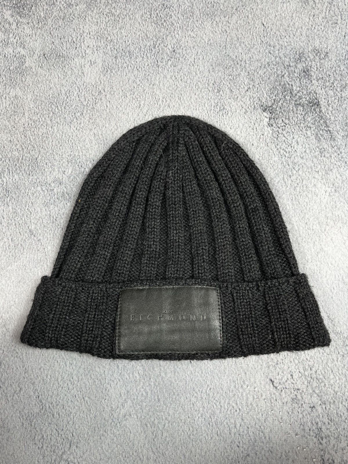 John Richmond × Vintage Vintage Y2K Richmond big logo wool beanie hat Size ONE SIZE - 1 Thumbnail