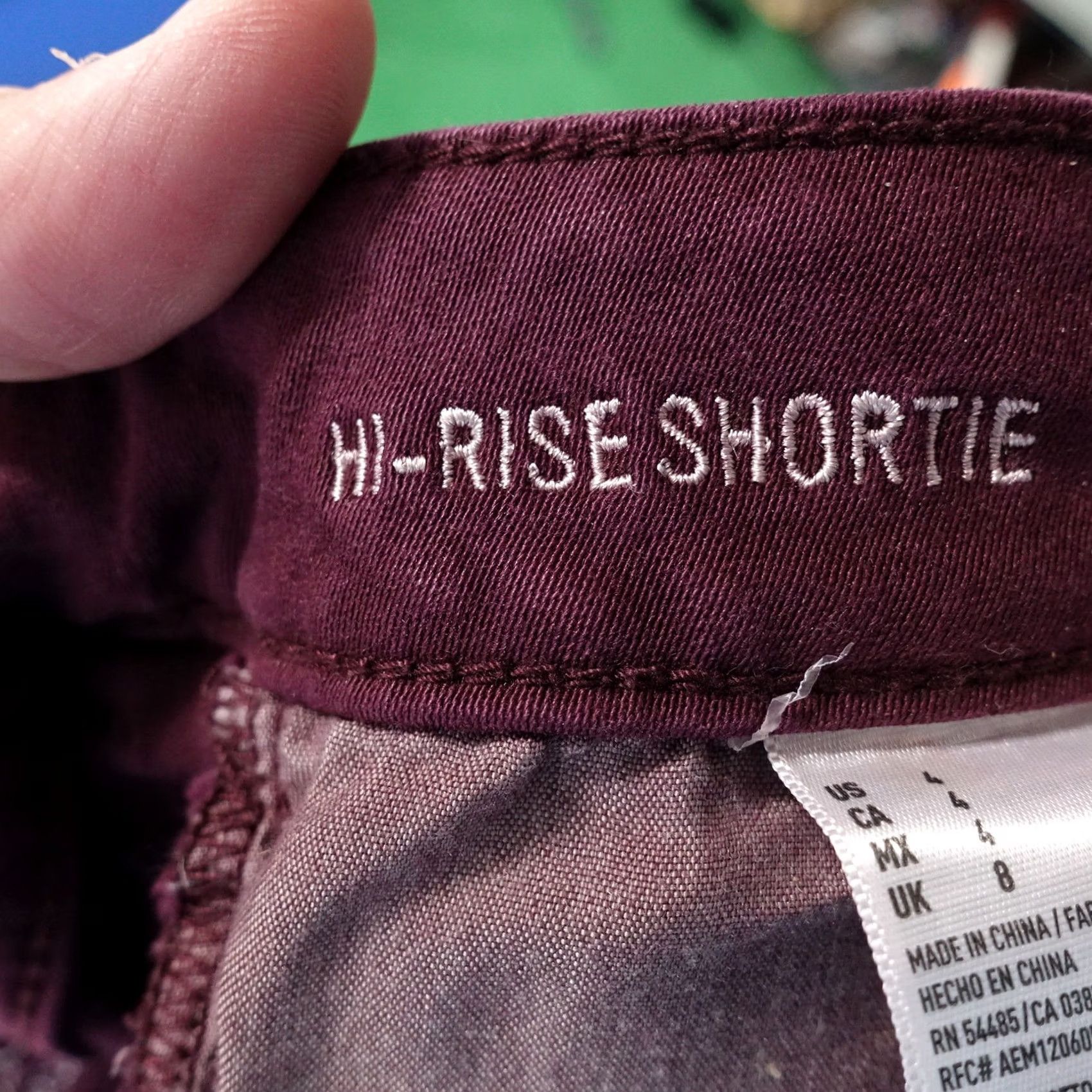 American Eagle Outfitters AMERICAN EAGLE SUPER STRETCH HI-RISE SHORTIE CUT OFF BERRY DENIM SHORTS 4 Women Shorts Berry 4 Summer 3.5 Inseam XS-XL? Size 27" / US 4 / IT 40 - 6 Thumbnail