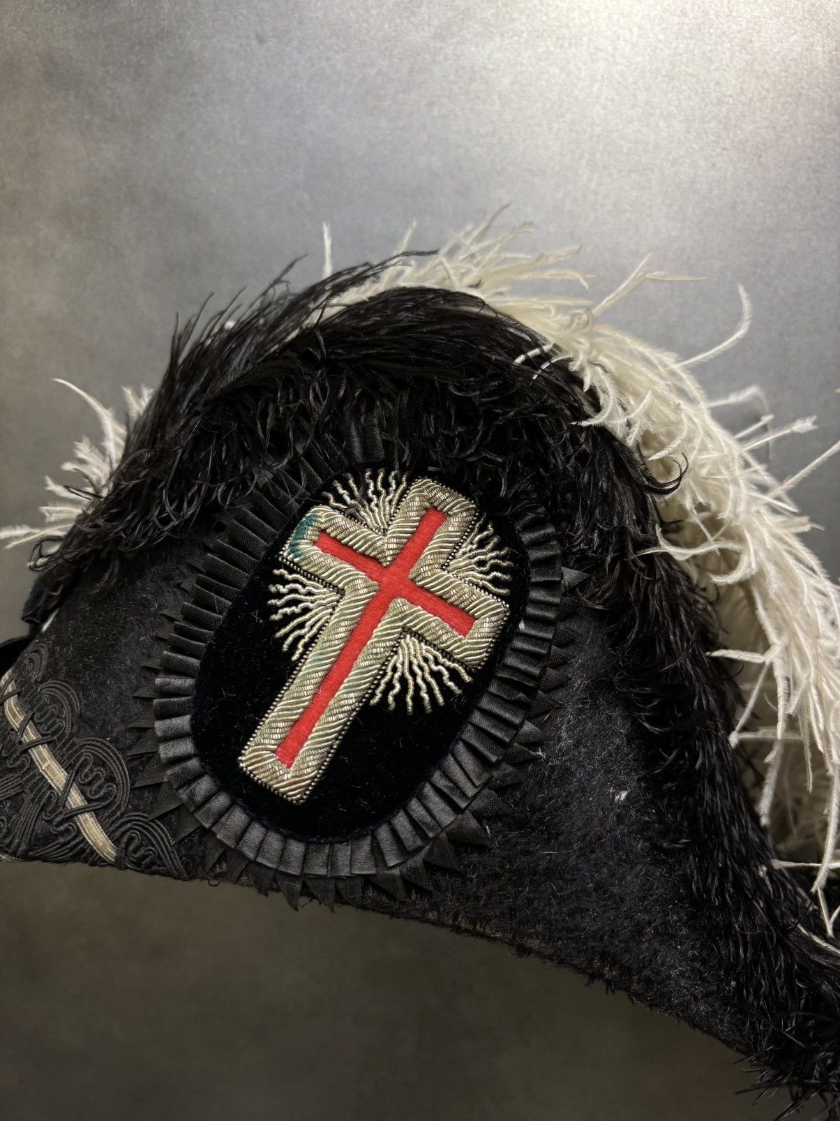 Mason's Antique Knights Templar Commander Hat Beaver Fur Ostrich Size ONE SIZE - 8 Thumbnail