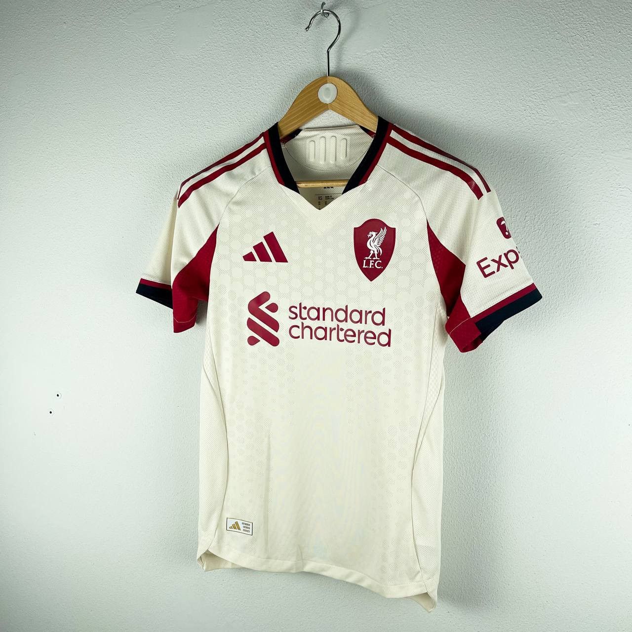 Adidas Adidas Liverpool Away Stadium Size US XS / EU 42 / 0 - 2 Thumbnail
