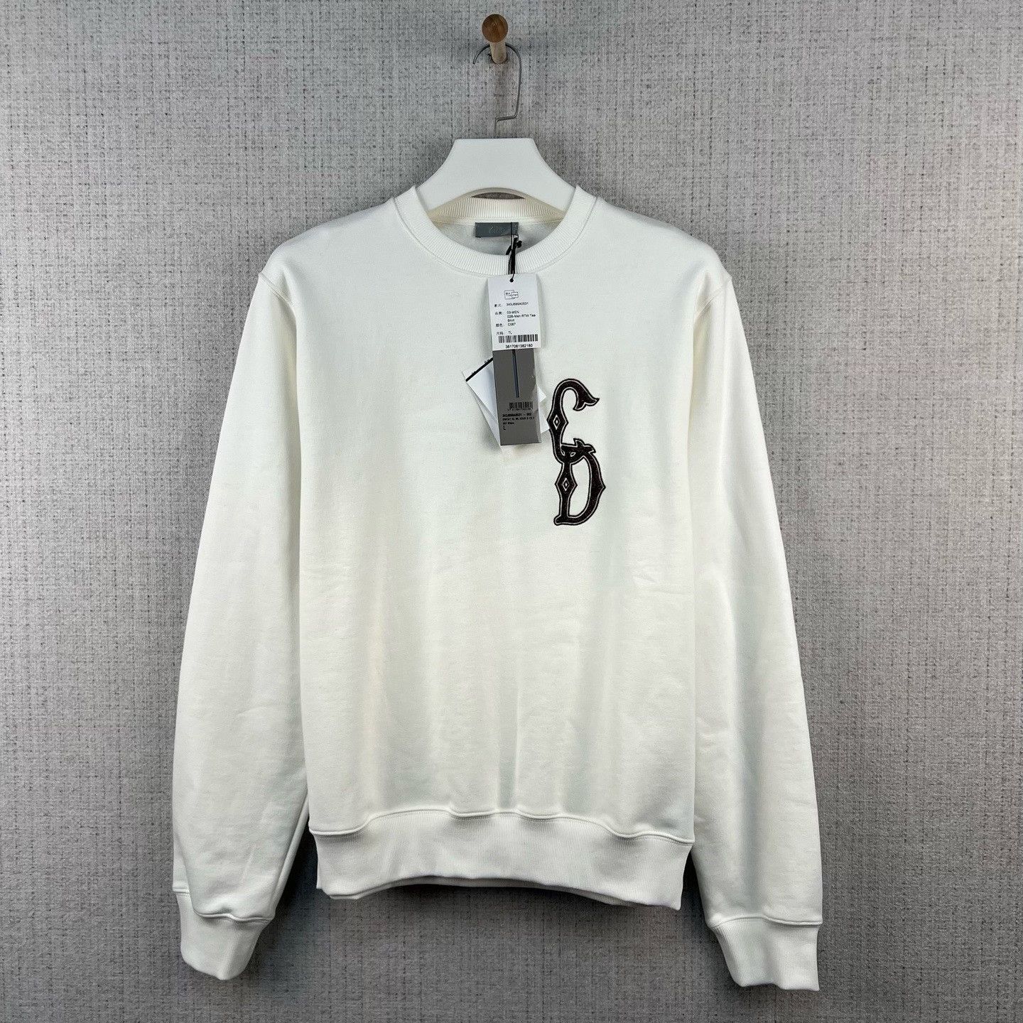 Dior Dior Solid Logo Embroidery Crewneck Sweatshirt Size US L / EU 52-54 / 3 - 1 Thumbnail