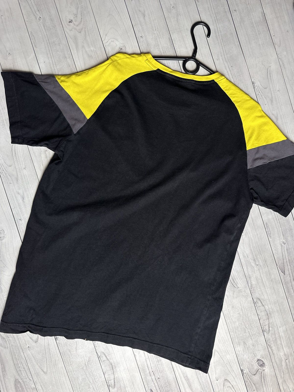 Puma Vintage puma Borussia Dortmund soccer tee logo Size US L / EU 52-54 / 3 - 5 Thumbnail