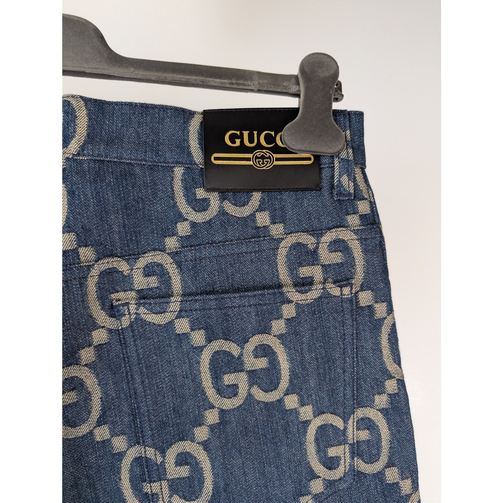 Gucci o1rshd1 Q:2 / GG Logo Pineapple Logo Shorts in Blue Size US 32 / EU 48 - 12 Thumbnail