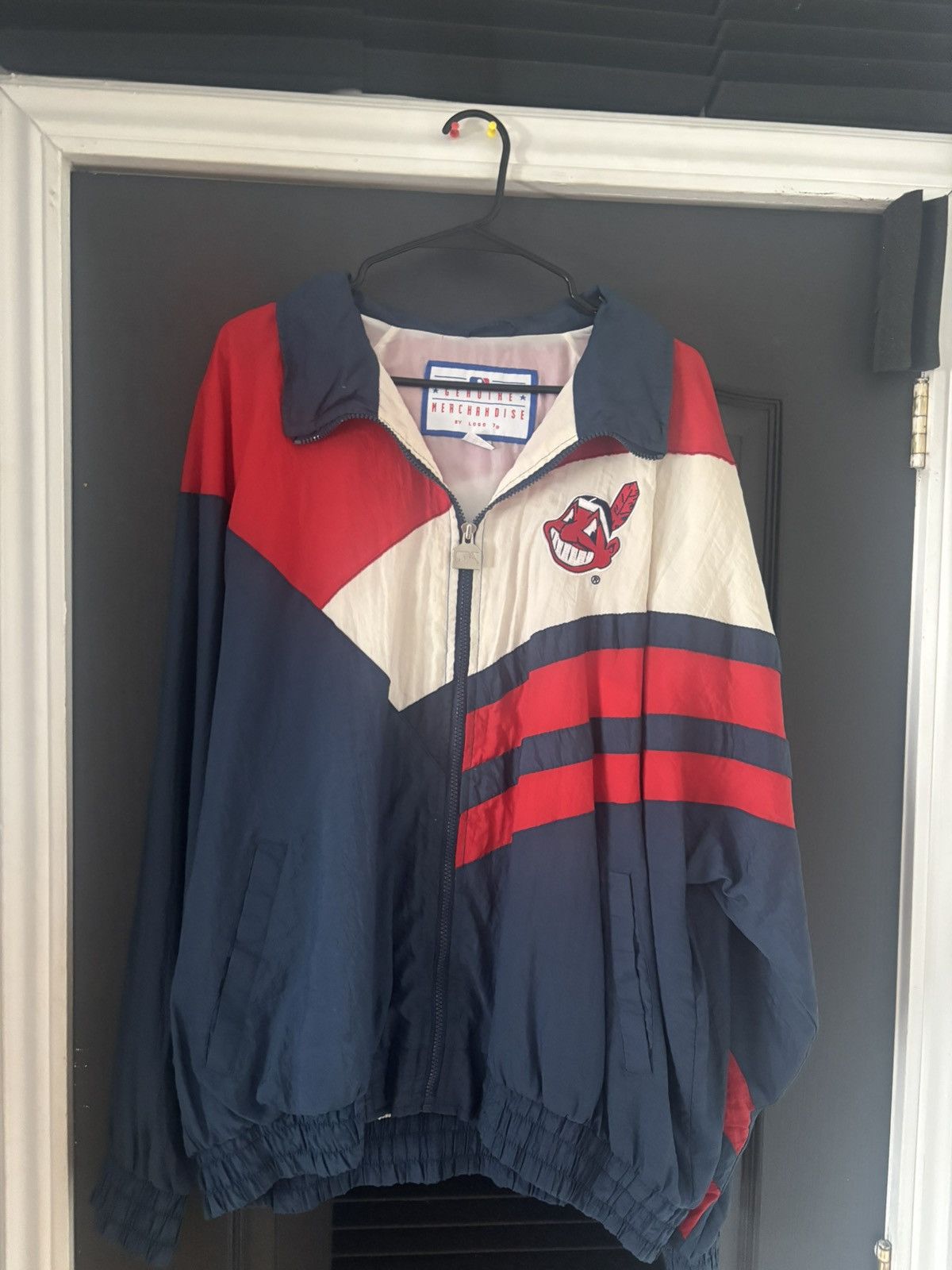 MLB Cleveland Indians winbreaker Size US L / EU 52-54 / 3 - 2 Thumbnail