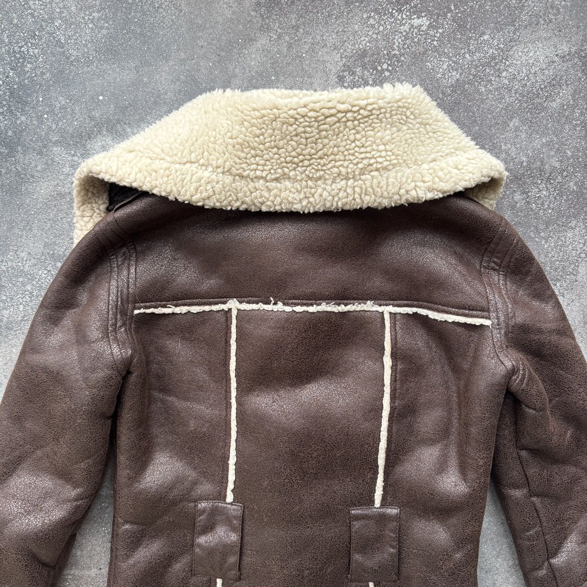 20471120 Y2K Glamour Faux Fur Shearling/Sheepskin Cropped Jacket Size XS / US 0-2 / IT 36-38 - 12 Thumbnail