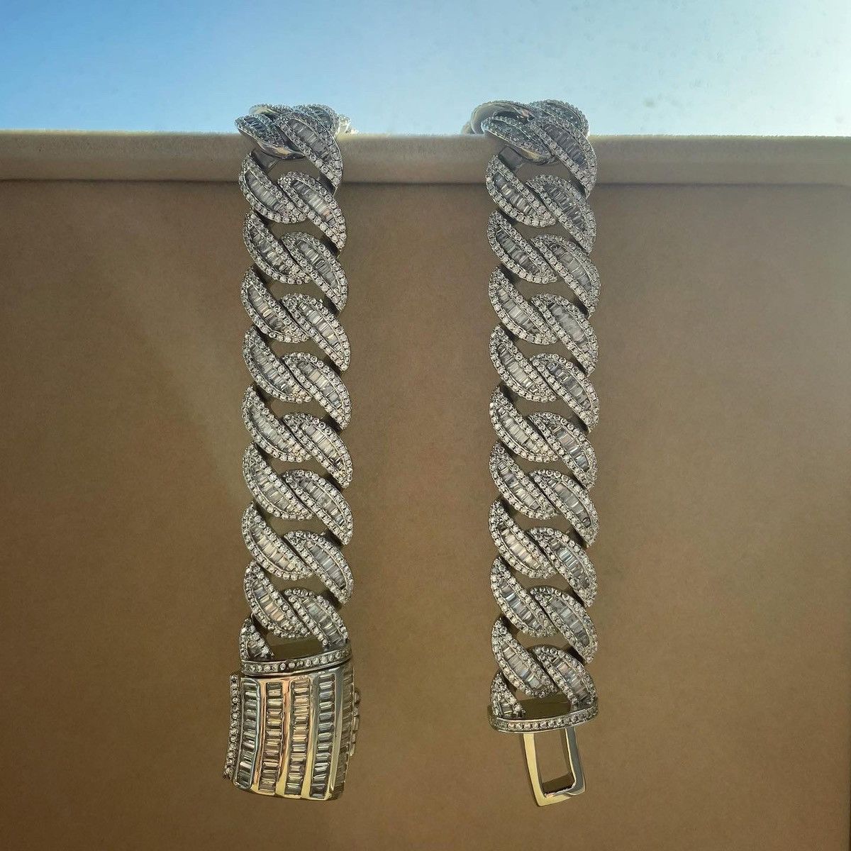 Other Thick Cuban Link Chain Ice Style Finish Size ONE SIZE - 2 Thumbnail
