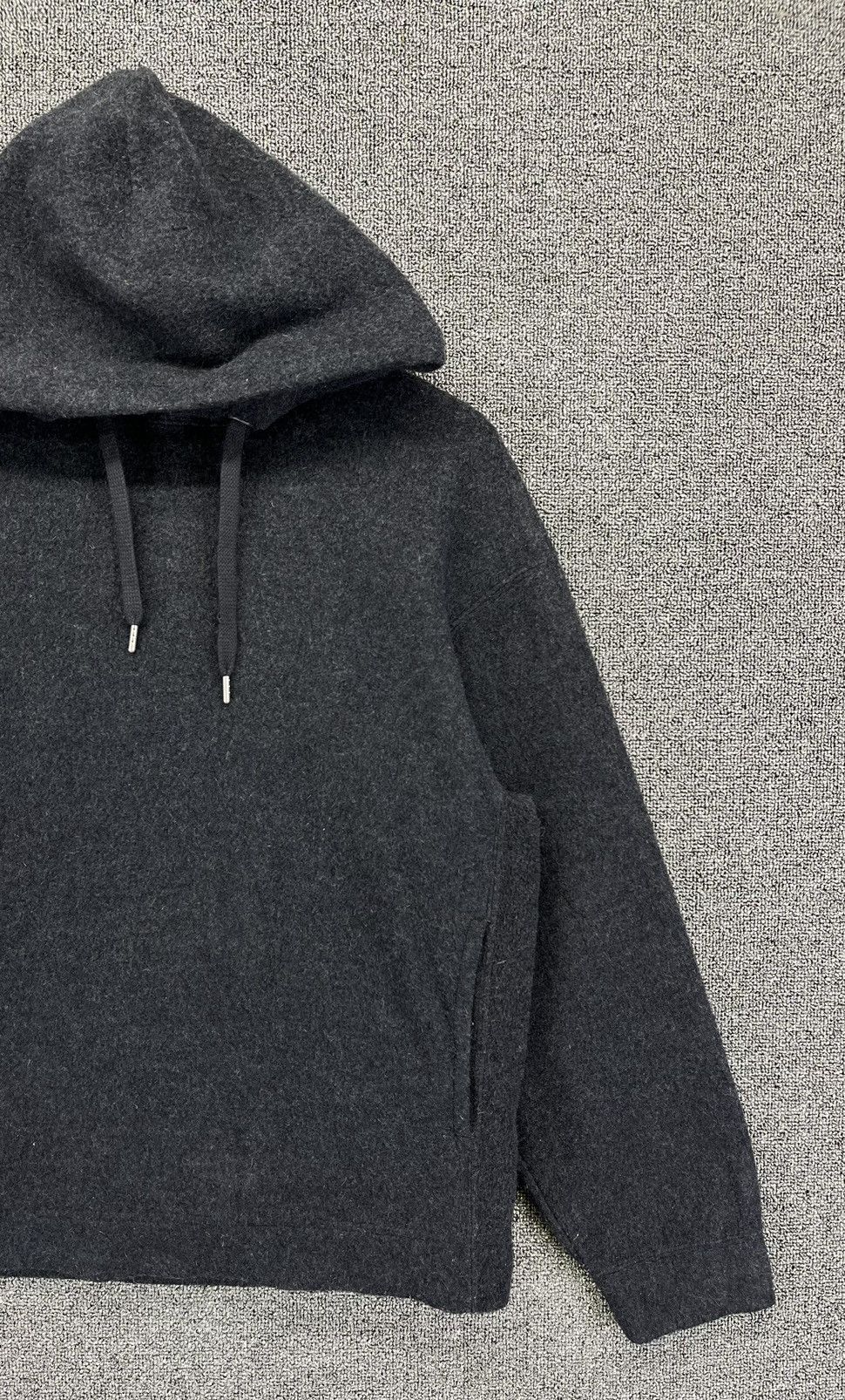 Lemaire × Uniqlo Lemaire x Uniqlo Rare Hoodie Black Sweatshirt Size S / US 4 / IT 40 - 4 Thumbnail