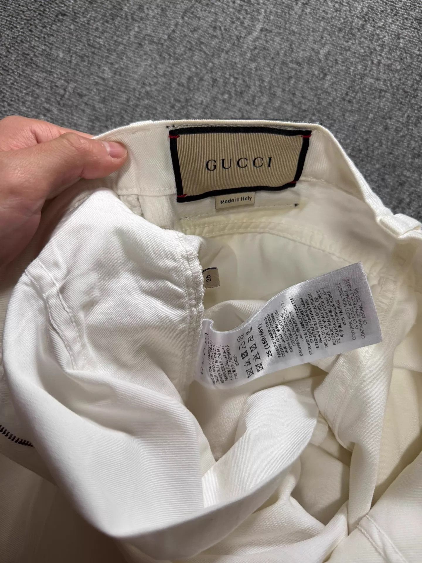 Gucci Gucci Women's White Logo Jeans 25 Size 25" / US 0 / IT 36 - 3 Thumbnail
