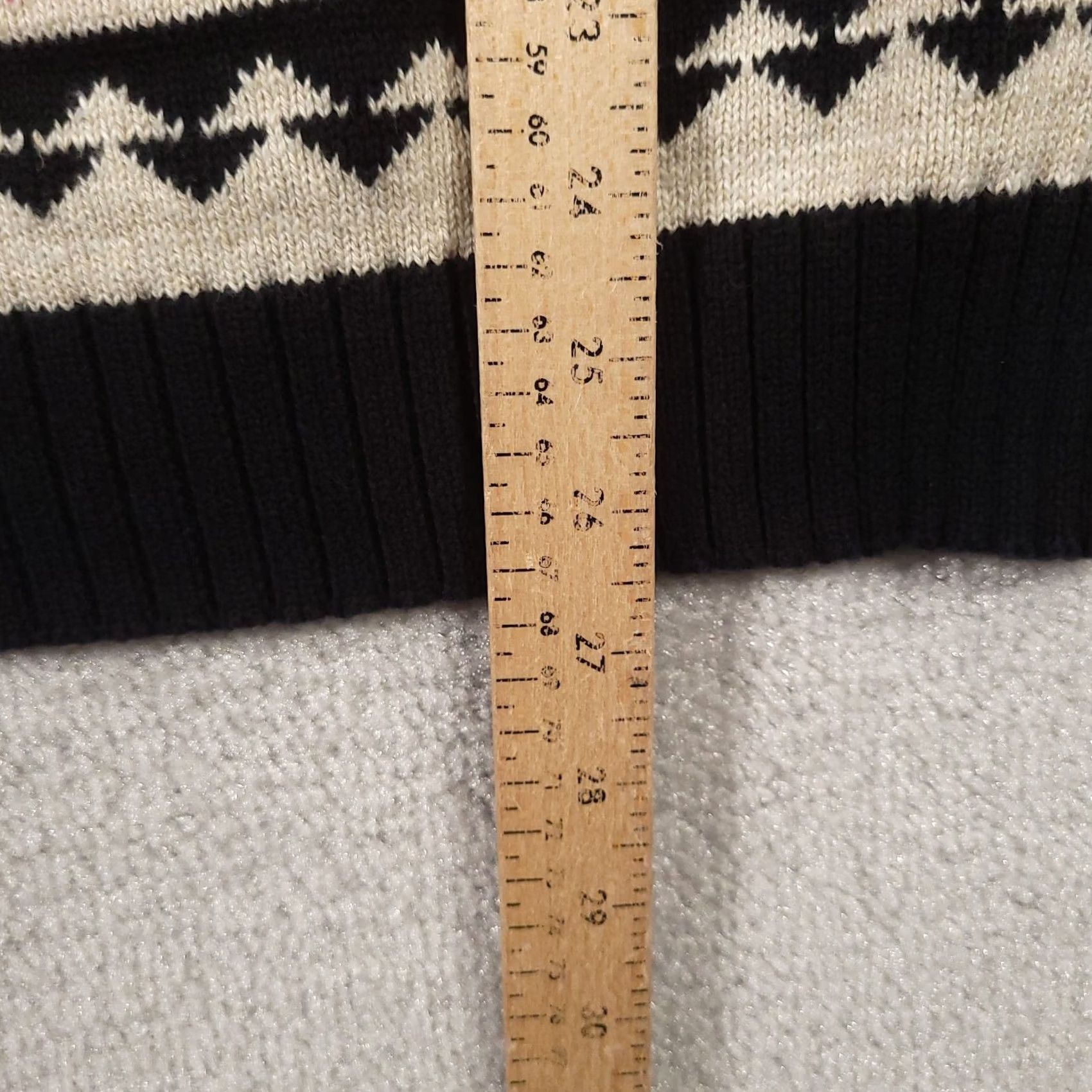 Ralph Lauren VINTAGE Lauren Ralph Lauren Womens Southwest Aztec Sweater Black Pullover Size S / Small Size S / US 4 / IT 40 - 6 Thumbnail