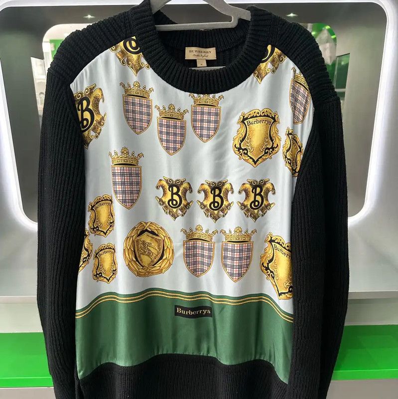 Burberry Burberry Wool Logo Women's Long Sleeve Sweater Size M / US 6-8 / IT 42-44 - 1 Thumbnail