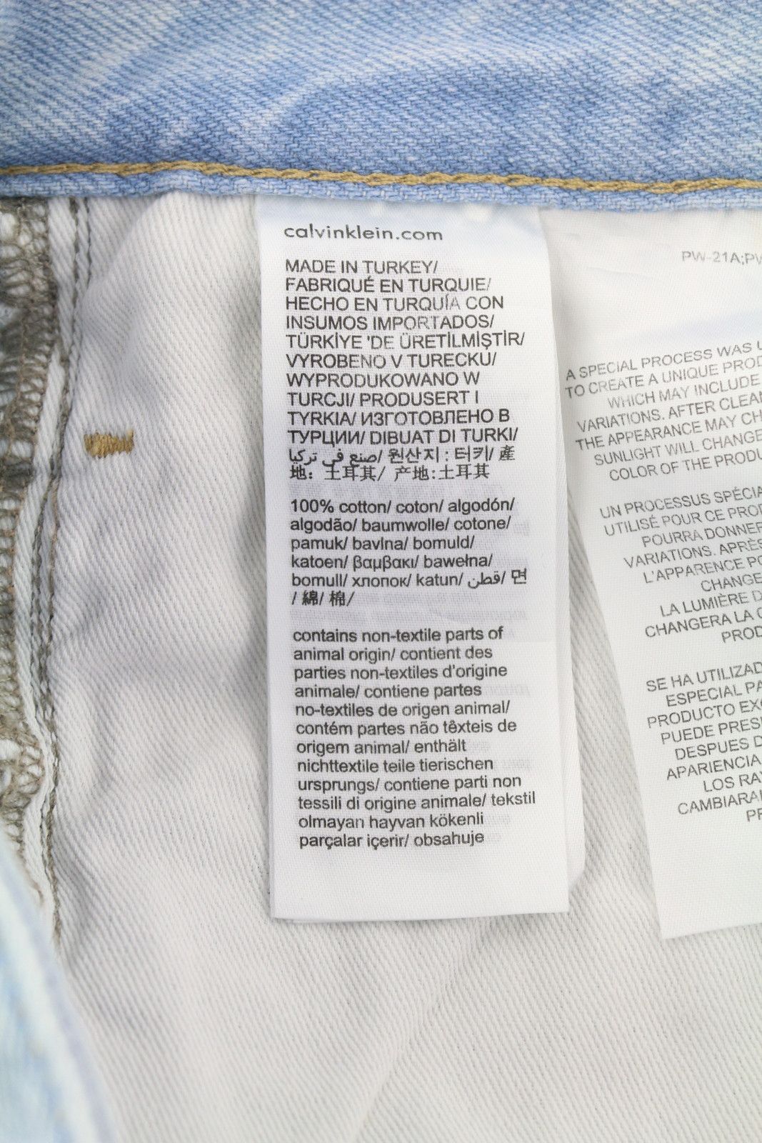 Calvin Klein 90S LOOSE W32 Light Blue Washed Pleated Zip Denim 85302 Size US 32 / EU 48 - 8 Thumbnail